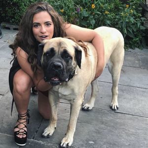 Meet your Posher, Leah